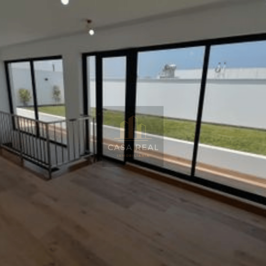 Duplex en venta en San Borja con 3 dormitorios