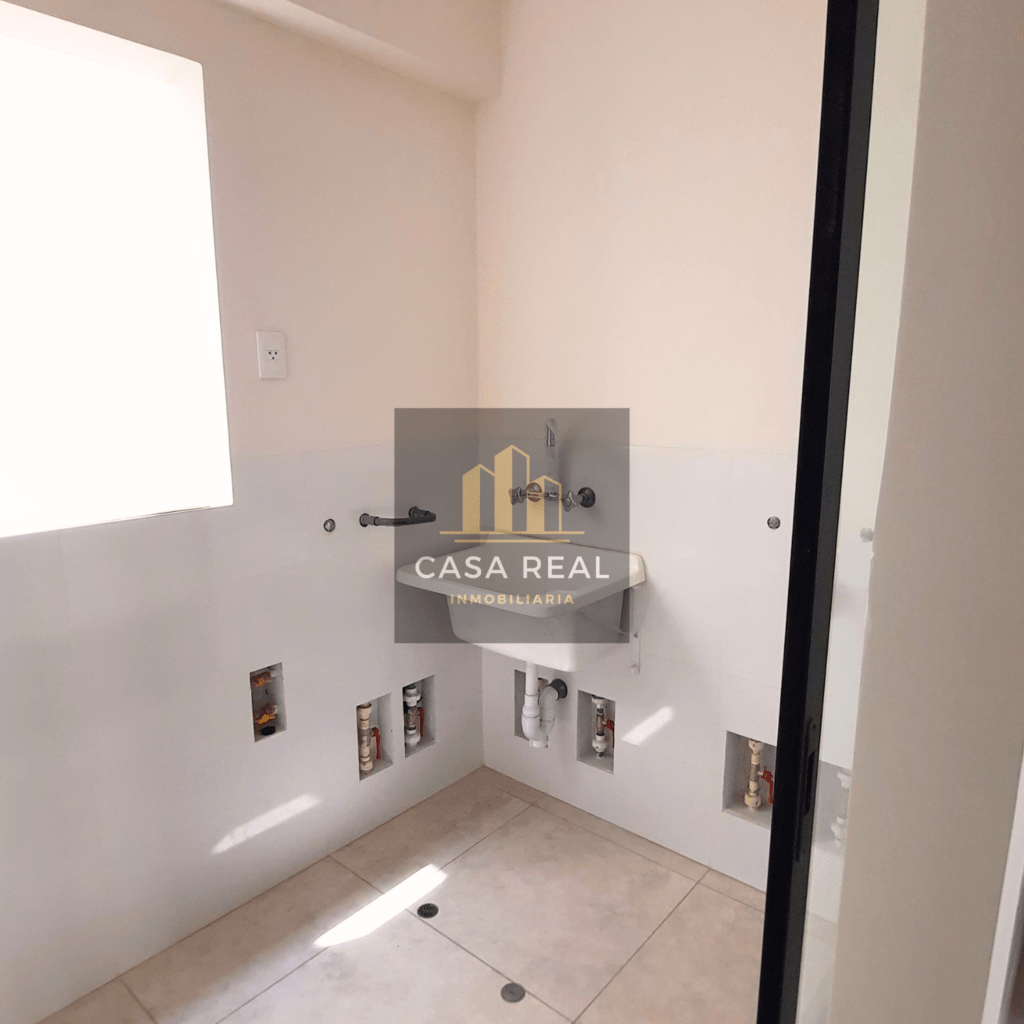 Venta de flat de estreno en San Borja