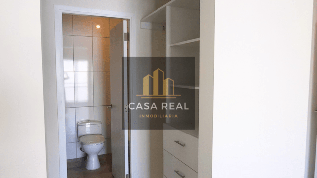 Venta de flat de estreno en San Borja