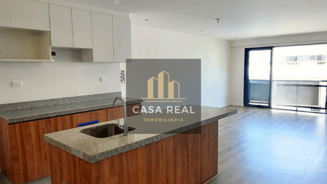 Venta de flat de estreno en San Borja