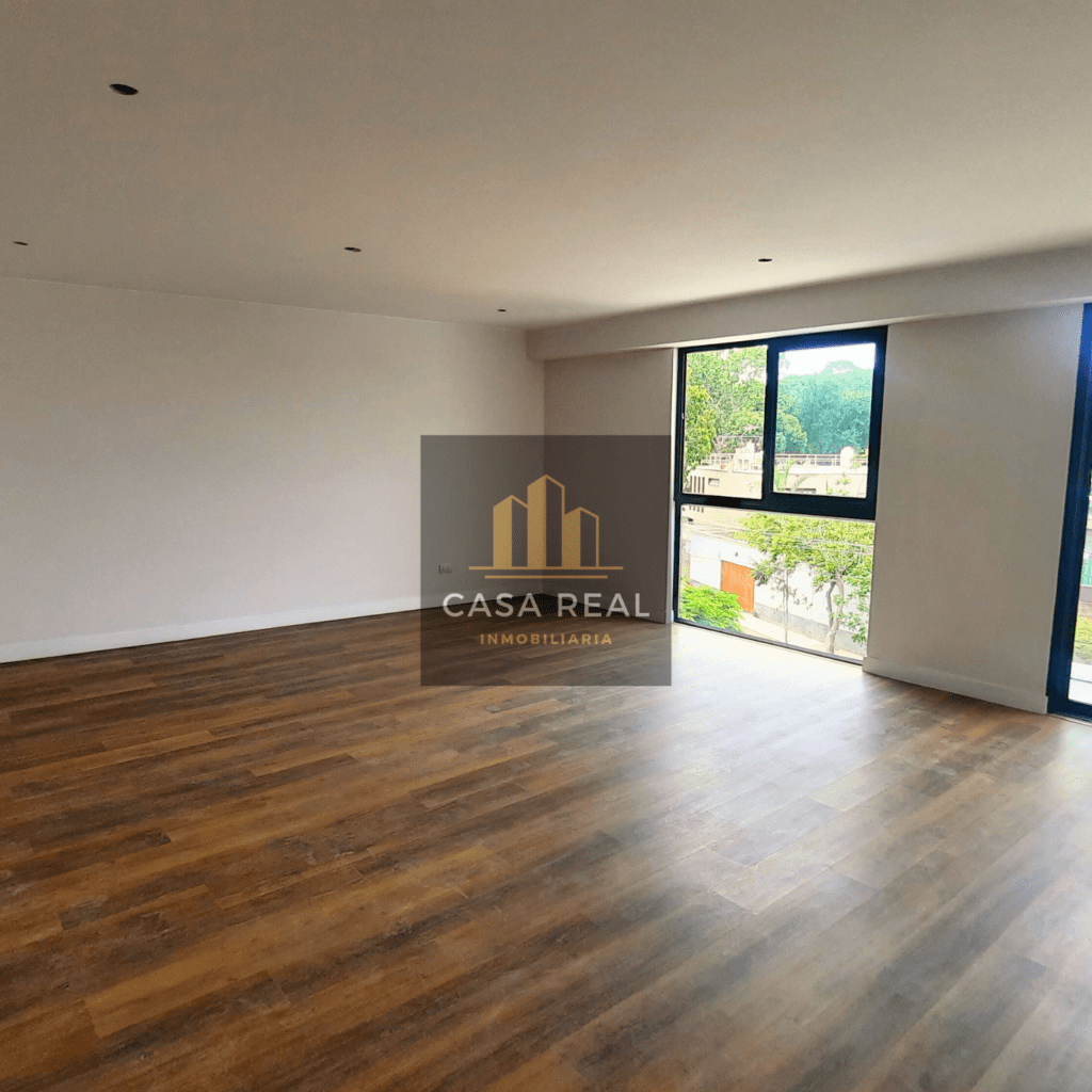 DUPLEX DE ESTRENO EN SAN ISIDRO 1