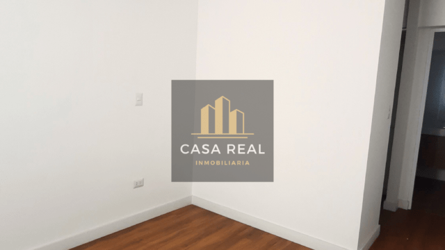 VENTA DE DUPLEX EN MIRAFLORES CON 3 DORMITORIOS Y TERRAZA DE ESTRENO 6