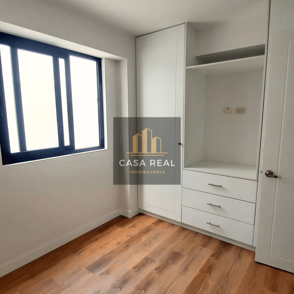 Venta de departamento en San Isidro de estreno 5