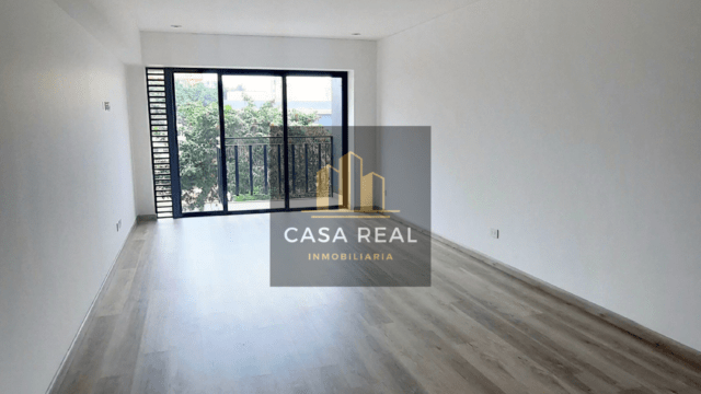 Venta de departamento en Miraflores cerca al Malecon 13