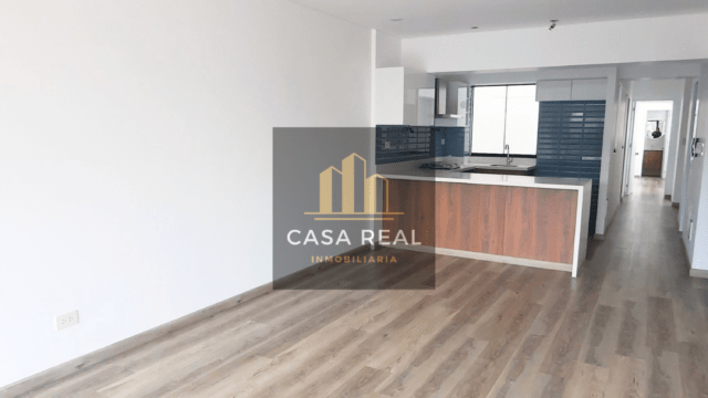 Venta de departamento en Miraflores cerca al Malecon 14