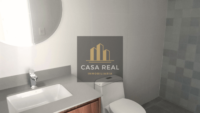 Venta de departamento en Miraflores cerca al Malecon 7