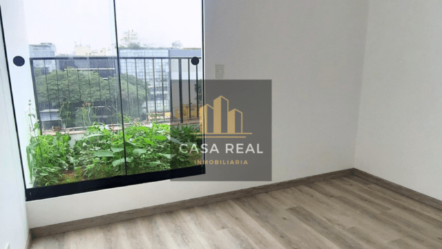 Venta de duplex en Miraflores 13